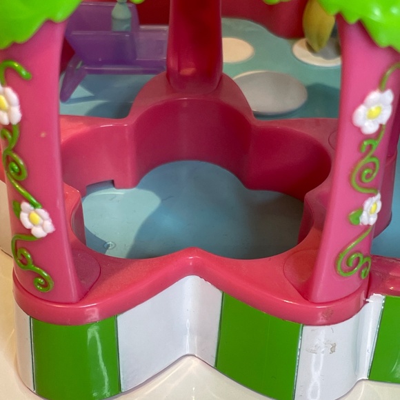 Strawberry Shortcake 🍓💦Splashin Petal Pool Playset 2008 - Picture 8 of 14